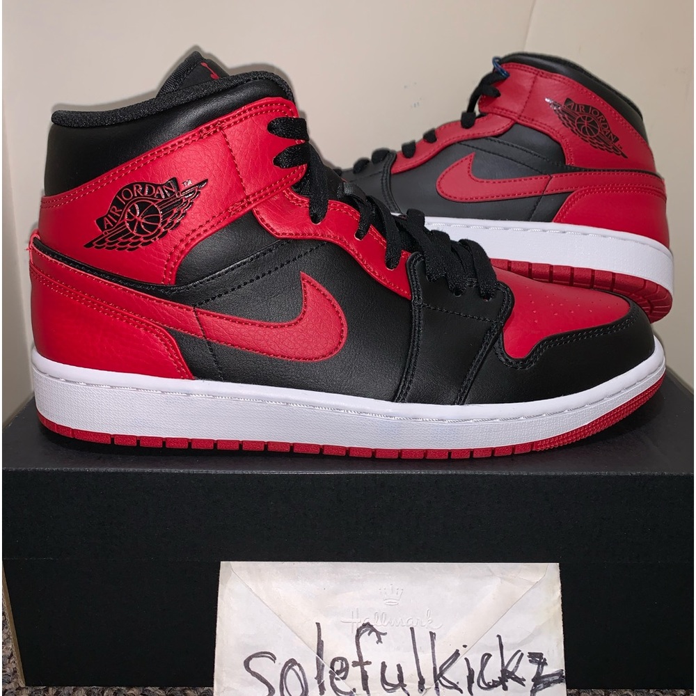 Air Jordan 1 Mid "Banned”  (2020)  Black/Gym Red-White 554724-074 Mens Size 9 DS